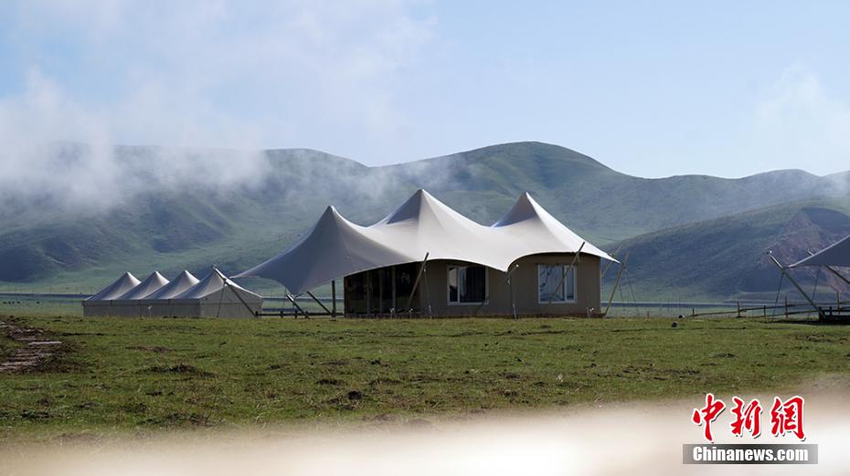 甘肃藏地秘境"帐篷城"迎客 原始与现代的藏家风情