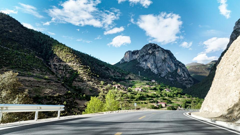 国道227线预计6月底全线贯通